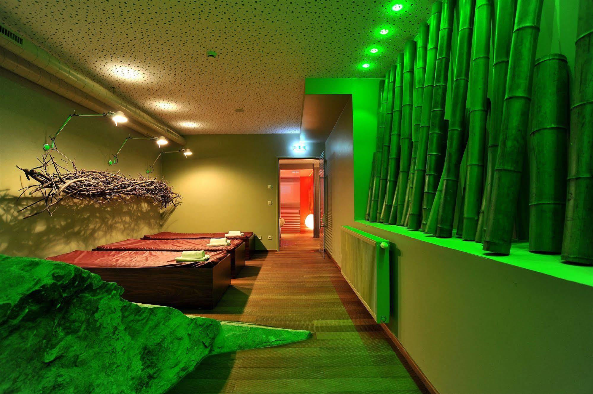 Gesundheitszentrum Baerenhof Bad Gastein Exterior photo